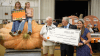 Calabaza bate récord como la más grande de Massachusetts en la Feria de Topsfield